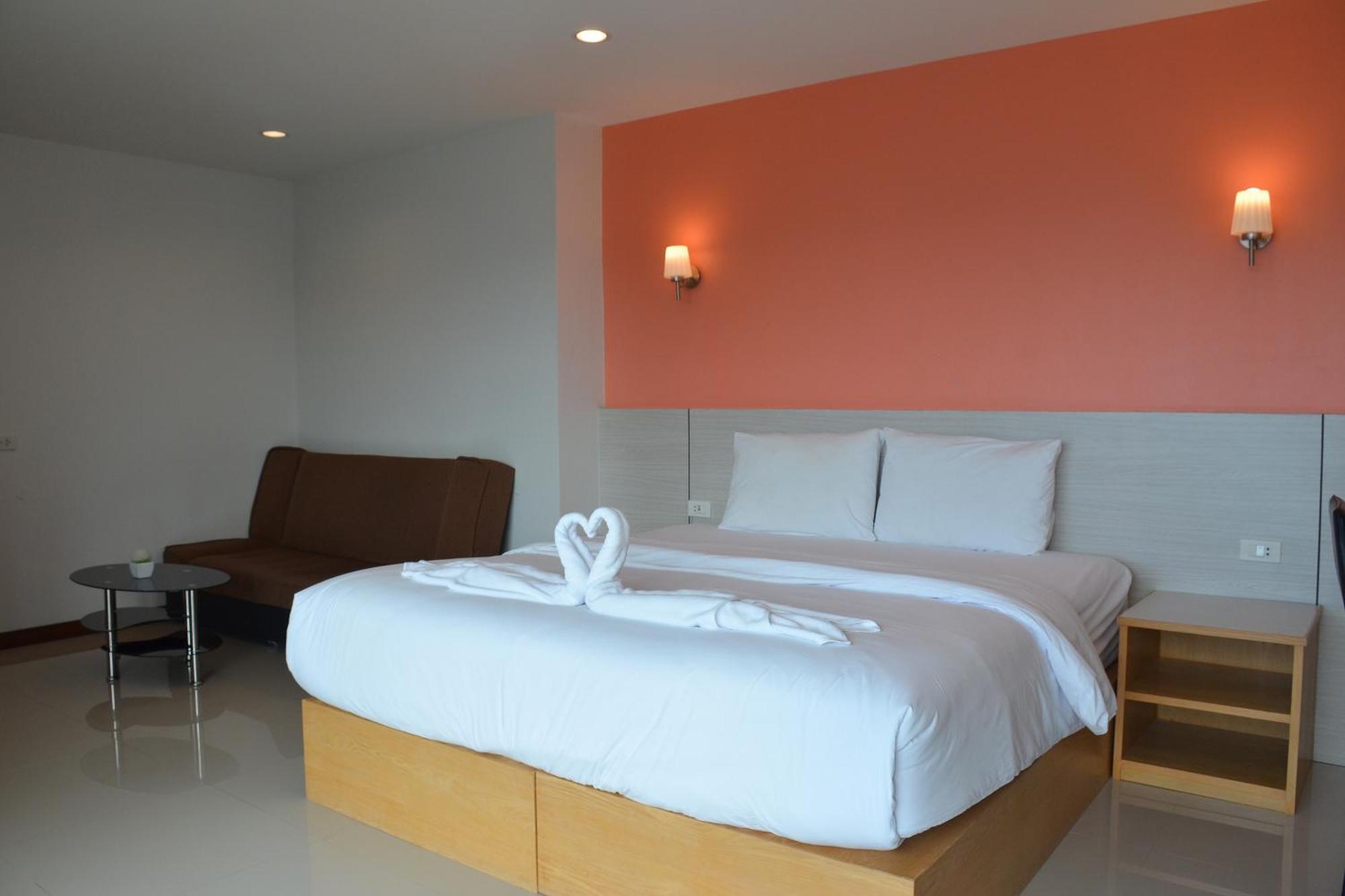 The Base Hua Hin Ξενοδοχείο Εξωτερικό φωτογραφία