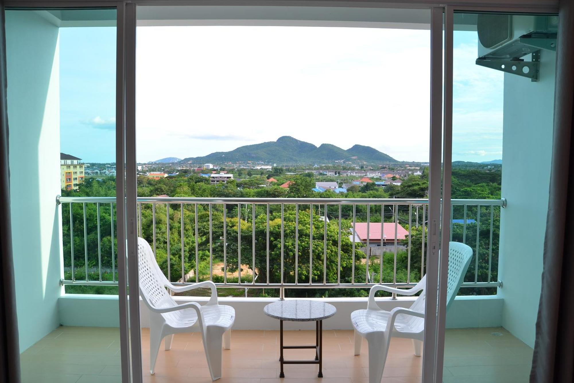 The Base Hua Hin Ξενοδοχείο Εξωτερικό φωτογραφία